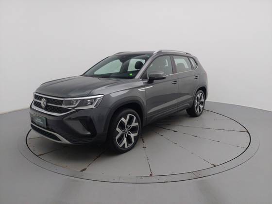 VOLKSWAGEN TAOS 1.4 250 TSI TOTAL FLEX HIGHLINE AUTOMÁTICO